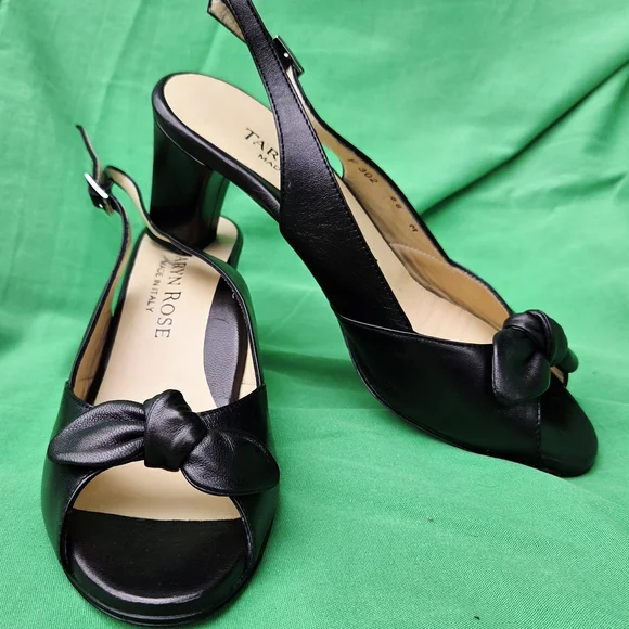 VINTAGE 2004Taryn Rose CHER-NAPPABlack Slingback Women's Shoes BRAND NEW